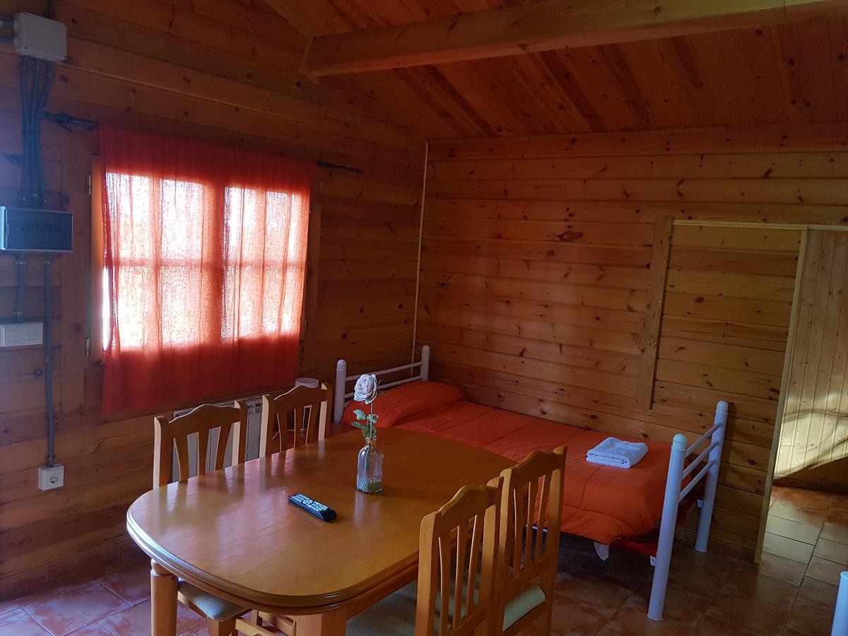 Camping Ruta Del Purche Monachil Szoba fotó