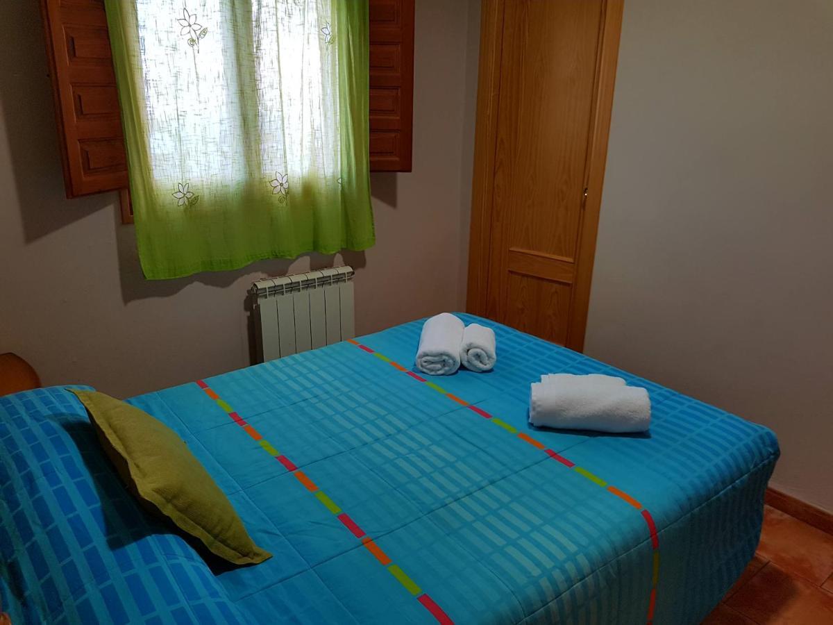 Camping Ruta Del Purche Monachil Szoba fotó